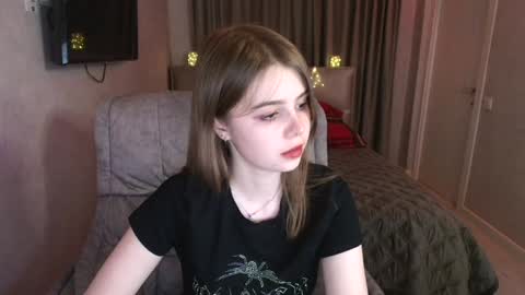 Snapshot of tripleprinces chatting on 01-03-25, 07:29 tripleprinces online show from 01-03-25, 07:29