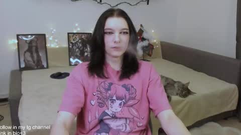 Snapshot of trishxl chatting on 01-12-26, 06:13 Max online show from 01-12-26, 06:13