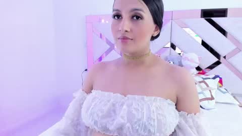 Snapshot of trissha_xk1 chatting on 07-11-26, 06:54 Trissha online show from 07-11-26, 06:54