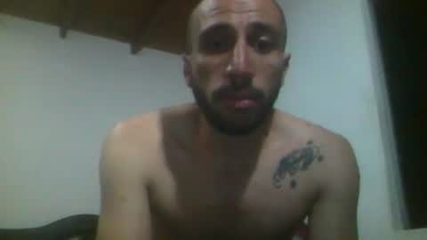 Snapshot of tristan_drumm chatting on 01-15-26, 01:43 tristan online show from 01-15-26, 01:43