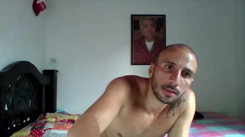 Snapshot of tristan_drumm chatting on 06-06-26, 07:29 tristan online show from 06-06-26, 07:29