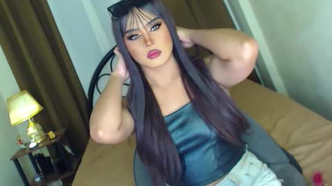 Snapshot of tristanblue22 chatting on 09-27-25, 08:47 tristanblue22 online show from 09-27-25, 08:47