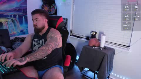 Snapshot of tristanhardwood chatting on 02-17-26, 03:36 tristanhardwood online show from 02-17-26, 03:36