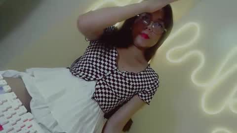 trixie_foxslut online show from 01-17-26, 11:48