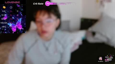 Snapshot of trixie_tangg chatting on 12-05-25, 04:21 Kitty online show from 12-05-25, 04:21