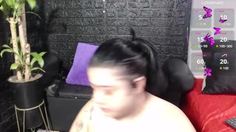 Snapshot of trixxiee_ chatting on 09-23-25, 10:07 trixxiee_ online show from 09-23-25, 10:07