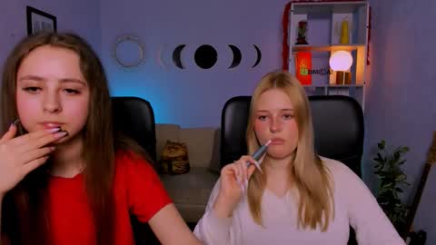 Trixy online show from 03-20-26, 01:27