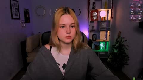 Trixy online show from 04-20-26, 12:19