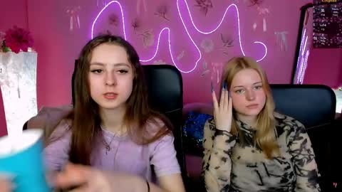 Trixy online show from 04-23-26, 12:15