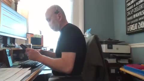 Snapshot of trodgers136 chatting on 01-08-25, 06:09 TRodgers online show from 01-08-25, 06:09