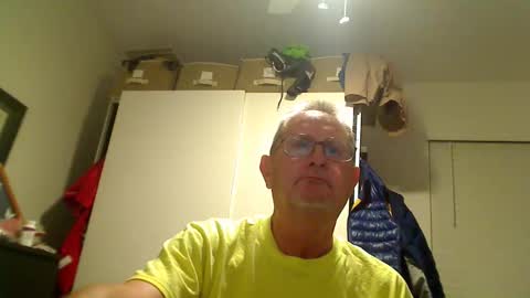 Troffer online show from 10-23-25, 03:28