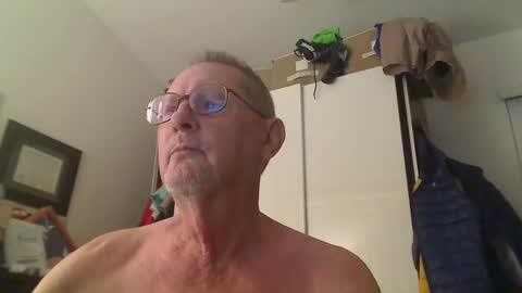Troffer online show from 11-04-25, 01:48