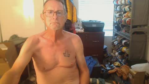 Snapshot of troffer1020 chatting on 06-23-26, 11:25 Troffer online show from 06-23-26, 11:25