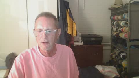 Snapshot of troffer1020 chatting on 07-17-26, 03:24 Troffer online show from 07-17-26, 03:24