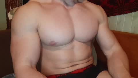 Troncq online show from 02-18-25, 06:58