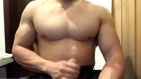 Troncq online show from 04-14-26, 07:09