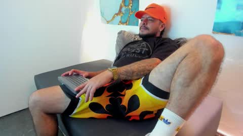 Troy online show from 03-28-26, 01:16