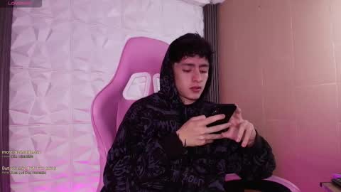 Troy online show from 01-12-26, 11:26