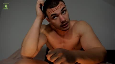 Snapshot of troy_stud chatting on 11-30-25, 05:55 Troy online show from 11-30-25, 05:55