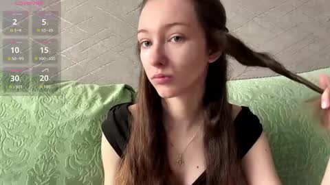 Hello Viola here   Help me to make 50 thumbs up 333 online show from 04-19-26, 10:03