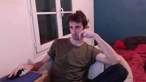 Snapshot of trucdeoufouf chatting on 01-26-25, 07:31 trucdeoufouf online show from 01-26-25, 07:31