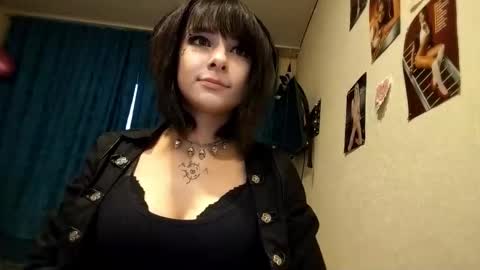 Poly online show from 02-26-26, 03:00