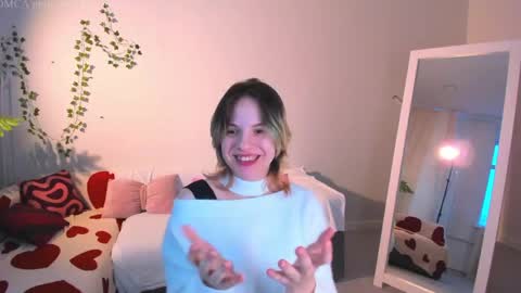 Snapshot of true_voice chatting on 05-23-26, 05:12 Emma online show from 05-23-26, 05:12