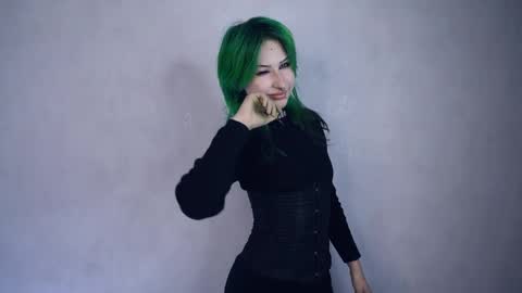 Naomi online show from 04-29-26, 09:54