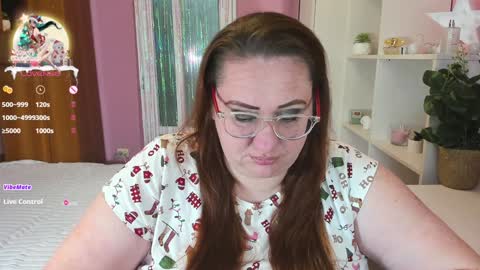 Snapshot of truly_goddess chatting on 12-25-24, 10:17 Adelle online show from 12-25-24, 10:17