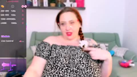 Snapshot of truly_goddess chatting on 04-20-26, 07:59 Adelle online show from 04-20-26, 07:59