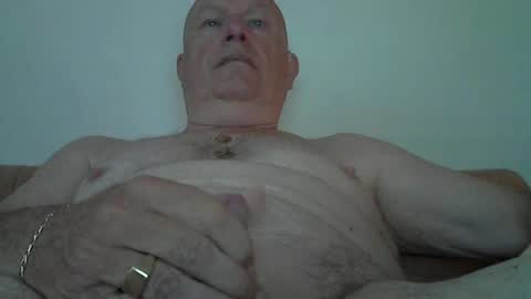 Snapshot of tryme1time chatting on 07-09-26, 06:17 tryme1time online show from 07-09-26, 06:17