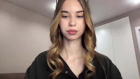 tryme_muse online show from 11-14-25, 03:11