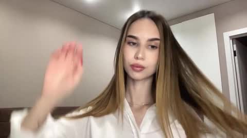 tryme_muse online show from 11-28-25, 04:09