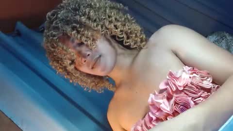 Goddess Mira online show from 10-31-25, 06:20