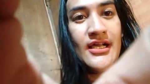 Rose Johnsen online show from 04-14-26, 07:09