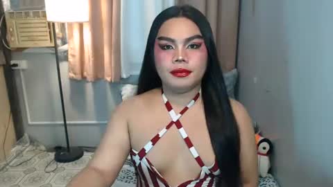 Snapshot of tsbrianabankhugecock chatting on 06-28-26, 01:00 brianna online show from 06-28-26, 01:00