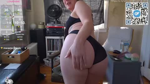 Mia-Jane Seline online show from 11-08-25, 04:07