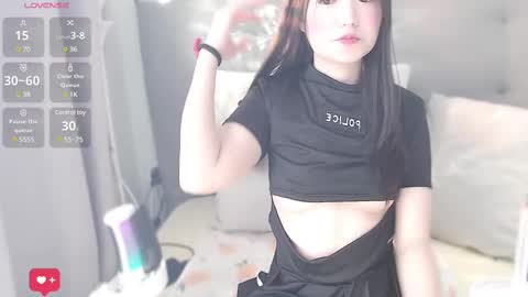 Anne Bebe online show from 02-24-25, 01:24