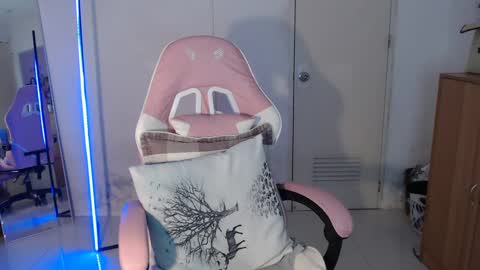 Snapshot of tsgilian_exoticbeauty chatting on 03-08-25, 04:34 tsgilian_exoticbeauty online show from 03-08-25, 04:34