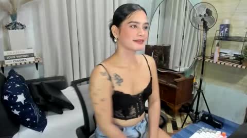 Snapshot of tslatinazandra chatting on 03-25-26, 02:12 tslatinazandra online show from 03-25-26, 02:12