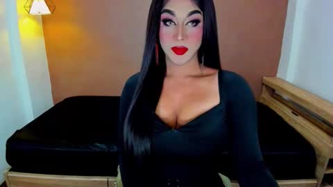 Snapshot of tsmamahmerslove chatting on 03-09-26, 08:24 Nicoleeee online show from 03-09-26, 08:24