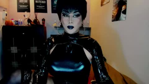 Nicoleeee online show from 05-16-26, 04:17