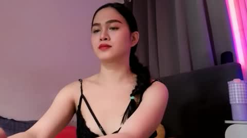 Bella Ratbu online show from 12-20-25, 01:23