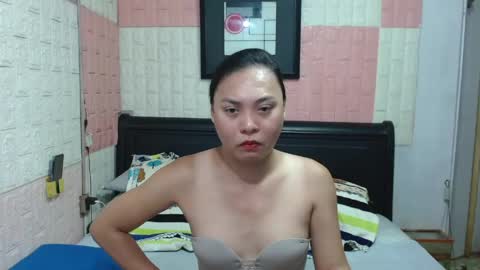 Kirei online show from 04-14-26, 10:54