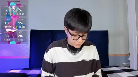 Maru online show from 11-24-25, 08:52