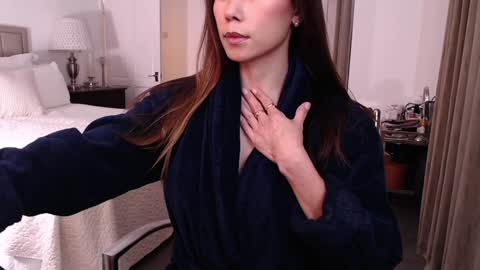 Valeria Martins online show from 12-02-24, 08:00