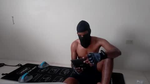 Snapshot of tt_potato chatting on 10-17-25, 03:14 tt_potato online show from 10-17-25, 03:14