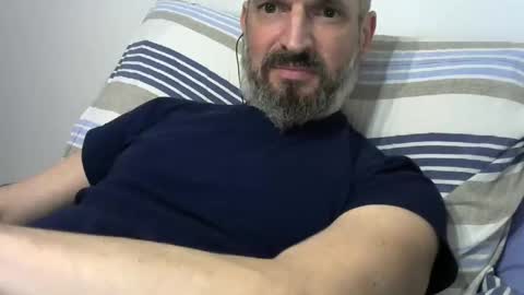 Snapshot of tu_bomberono chatting on 02-25-25, 04:53 tu_bomberono online show from 02-25-25, 04:53