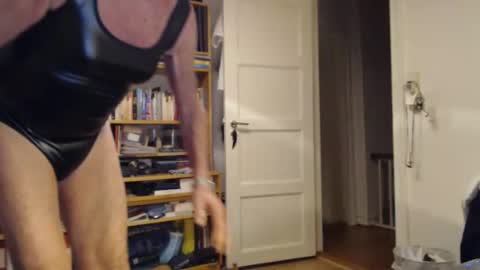 Snapshot of tubaist chatting on 12-18-24, 05:52 FINN but call me NANNA online show from 12-18-24, 05:52