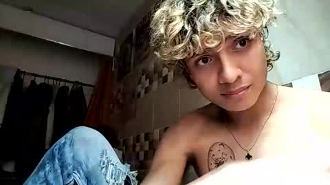 Snapshot of tubebecito12 chatting on 11-02-25, 02:41 tubebecito12 online show from 11-02-25, 02:41